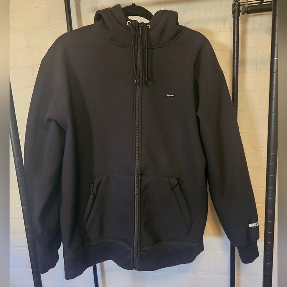 SUPREME Windstopper Jacket - Picture 2 of 12
